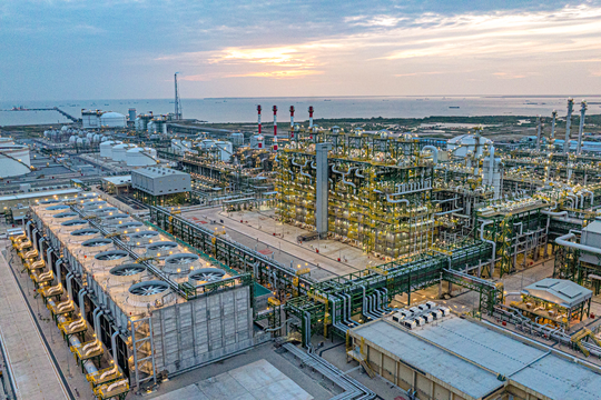 Báo lỗ quý III do Tổ hợp hóa dầu Long Sơn, đại gia người Thái tính nước cờ dài tại thị trường Việt Nam