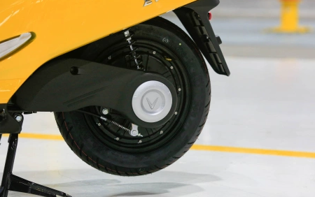 Trải nghiệm xe điện mini "quốc dân" giá dưới 20 triệu: Chạy 200km, pin bền cả chục năm, tiết kiệm gấp 10 lần xe xăng