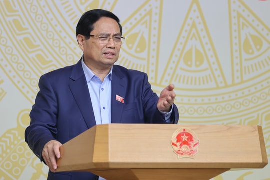 Thủ tướng: Gỡ thẻ vàng IUU của EC "phải làm bằng được và không thể kéo dài"