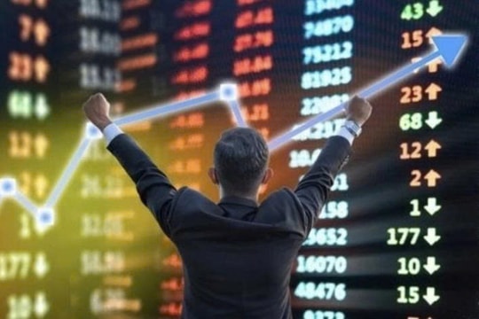 Niềm tin trở lại, sắc xanh lan tỏa thị trường, VN-Index tăng gần 35 điểm