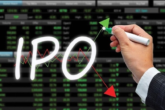 Tăng vốn hơn 47 lần chỉ sau 4 năm, một công ty chứng khoán rục rịch IPO giữa nhiều rủi ro hiện hữu