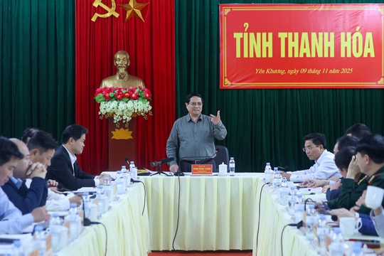 Thủ tướng Phạm Minh Chính làm việc với Thường trực Tỉnh uỷ Thanh Hóa