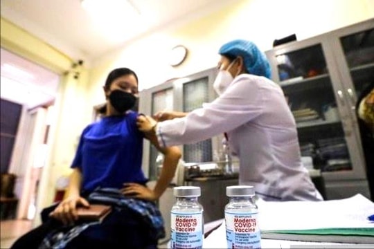 Một cổ phiếu dược phẩm thoát án đình chỉ giao dịch, hé lộ nhiều rủi ro trong công tác quản trị dòng tiền