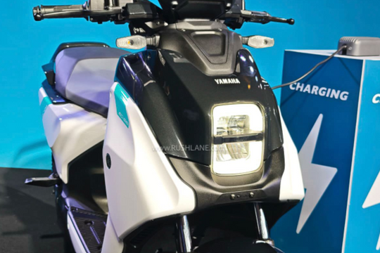 "Tân binh" xe điện ra mắt với thiết kế sang như xe châu Âu: Giá ngang Vision nhưng công nghệ "ăn đứt" xe xăng