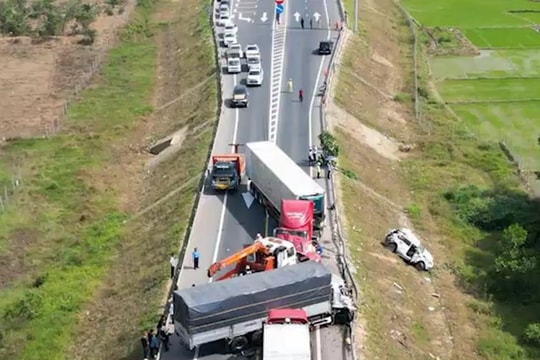 Ban QLDA Đường Hồ Chí Minh mời thầu hai gói xây lắp gần 5.000 tỷ đồng tại dự án cao tốc miền Trung