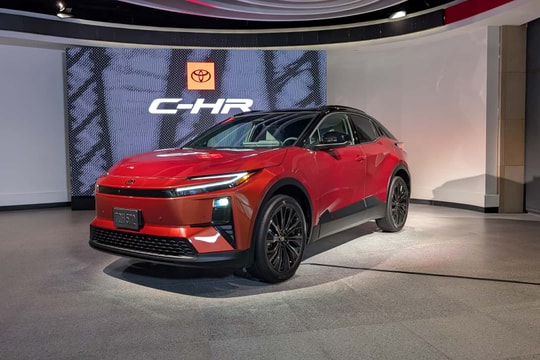 Hãng xe quốc dân Nhật Bản khẳng định sẽ tiếp tục phát triển xe điện