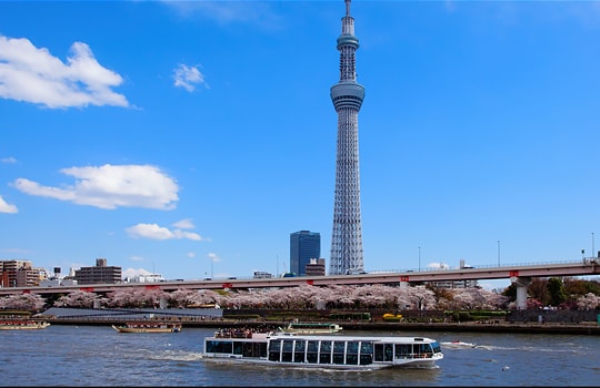 Công trình tháp phát sóng cao đến 634 mét, không sợ động đất, không sợ gió bão