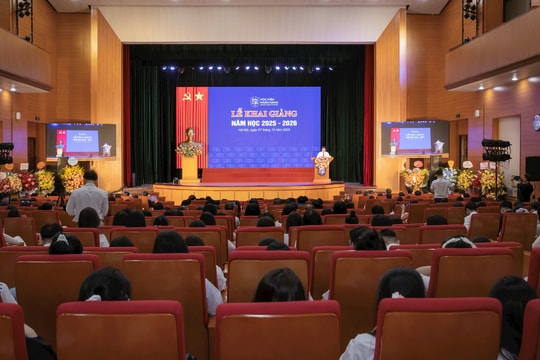 Agribank đồng hành cùng chuỗi sự kiện Chào tân sinh viên 2025