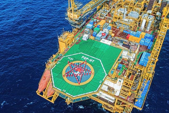 Cú bắt tay với LFG tác động ra sao đến vị thế của PV Drilling tại thị trường giàn khoan Malaysia?