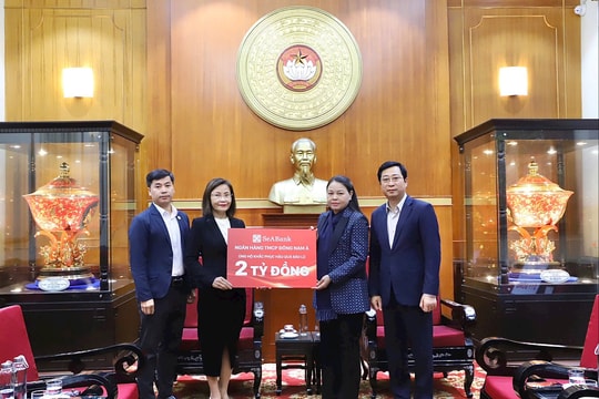 Tập đoàn BRG và Ngân hàng SeABank trao 5 tỷ đồng ủng hộ đồng bào khắc phục hậu quả thiên tai