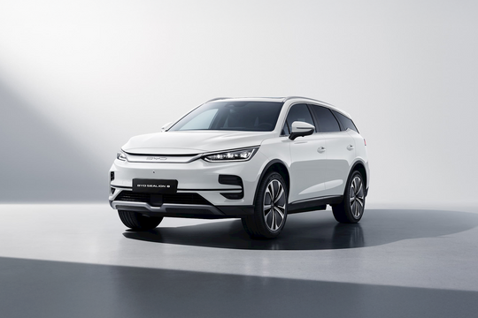 Lộ diện mẫu SUV điện sạc 5 phút đi gần 400km, giá chỉ ngang xe xăng phổ thông