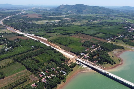 Vùng đất nhỏ nhưng sẽ là “điểm nóng” phát triển mới của Thanh Hóa nhờ vị trí đắc địa, sự đầu tư mạnh vào công nghiệp – dịch vụ sau sáp nhập