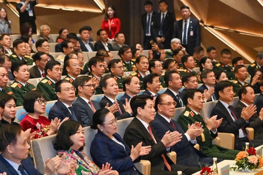Chủ tịch nước Lương Cường dự Lễ kỷ niệm 50 năm Quốc khánh Lào và 105 năm ngày sinh Chủ tịch Kaysone Phomvihane
