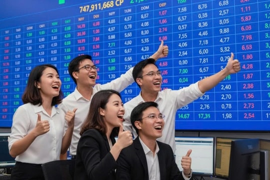 Cổ phiếu tăng trần 7 phiên liên tiếp, doanh nghiệp sàn HNX này đang đứng trước bước ngoặt lớn nhất lịch sử