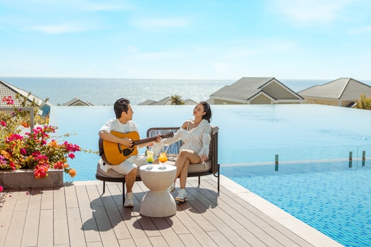 Trầm trồ trước không gian sống đắt giá của cặp đôi "không scandal" của Vbiz: View triệu đô, nội thất đắt đỏ