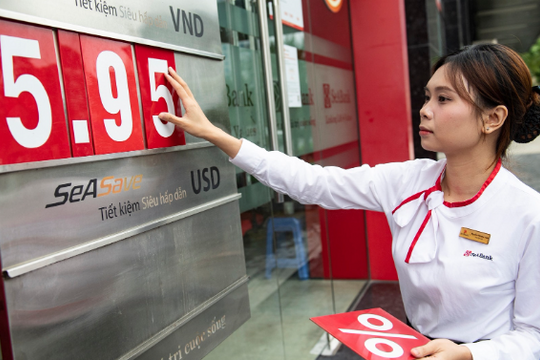 Lãi suất ngân hàng hôm nay 25/2: Tăng mạnh cả kỳ hạn ngắn lẫn kỳ hạn dài