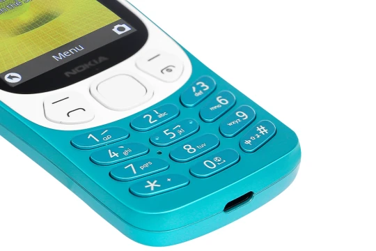 Chiếc "điện thoại cục gạch" 4G hot nhất Việt Nam: Thiết kế hoài cổ, pin dùng tuần, độ bền vượt smartphone