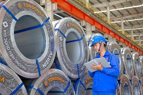 Nhiều lần lỡ hẹn, doanh nghiệp thép có tiếng vẫn quyết tâm lên HOSE dù giá cổ phiếu đang không ủng hộ