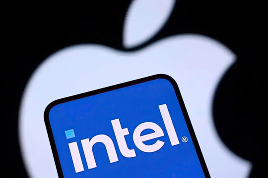 Intel có thể sắp sản xuất chip cho iPhone