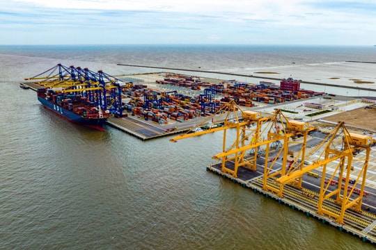 Những nước cờ đầu tiên của Vận tải và Xếp dỡ Hải An (HAH) sau khi VSC trở thành cổ đông lớn