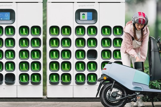 Xe máy điện đổi pin bùng nổ