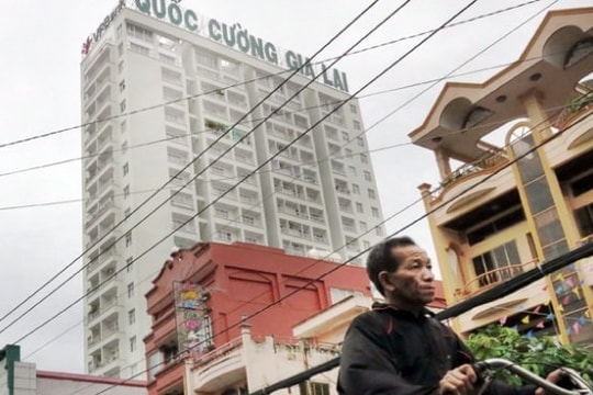 Cổ phiếu đang “bay” thì đứt gánh, Quốc Cường Gia Lai (QCG) chốt phương án “bán con”