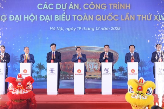 Thủ tướng: Triển khai các dự án trọng điểm quốc gia "thần tốc, táo bạo, sáng tạo, bứt phá, an toàn, chất lượng"