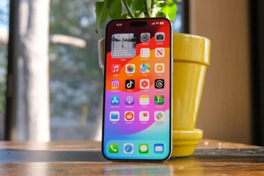 Ở mức hơn 15 triệu, mẫu iPhone này vẫn khiến nhiều smartphone Android phải dè chừng