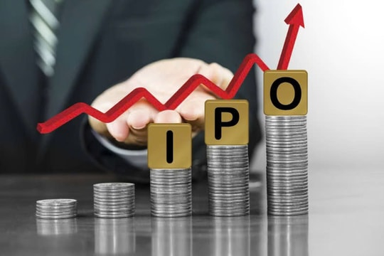 IPO - Bước đi chiến lược của doanh nghiệp và ánh đèn sân khấu của thị trường
