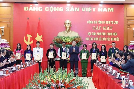 Tổng Bí thư Tô Lâm gặp mặt học sinh, sinh viên, thanh niên dân tộc thiểu số xuất sắc, tiêu biểu