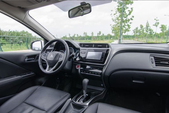 Toyota Vios "thất thế" trước mẫu sedan hạng B này, giá giảm cực mạnh cuối năm 2025