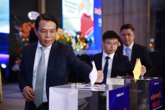 Lý do cổ phiếu Taseco Land (TAL) đang được khối ngoại "săn đón"