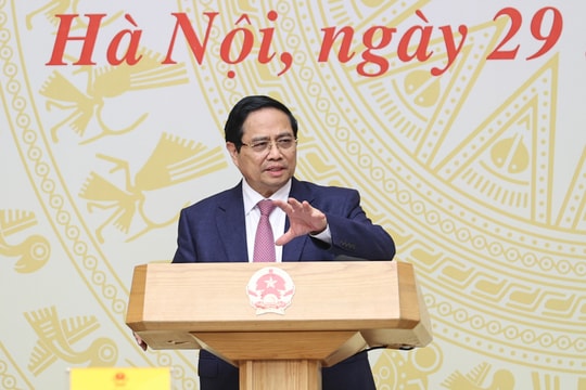 Thủ tướng chủ trì phiên họp thứ nhất Ban Chỉ đạo quản lý, điều hành kinh tế vĩ mô