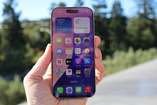 Chiếc iPhone Pro đáng mua nhất Việt Nam: Zoom 8x cao cấp, giá mềm bất ngờ