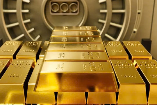 Thị trường kim loại quý hôm nay 5/1: Giá vàng tăng mạnh trở lại, bạc bứt tốc