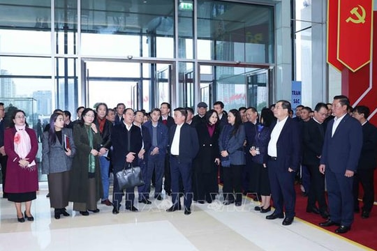 Thường trực Ban Bí thư Trần Cẩm Tú kiểm tra công tác chuẩn bị Đại hội XIV của Đảng