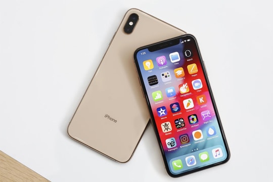 iPhone "đồ cổ" nhưng không lỗi thời, vẫn được săn lùng nhờ camera zoom quang 2x, hiệu năng đỉnh