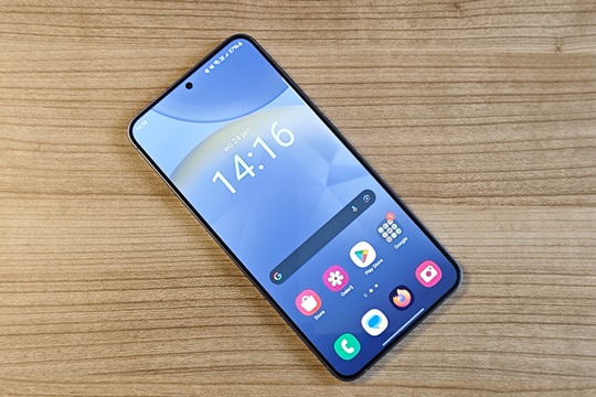 Không cần Ultra, chiếc Galaxy S màn lớn đáng mua nhất 2026 đang giảm mạnh, giá chỉ hơn 20 triệu