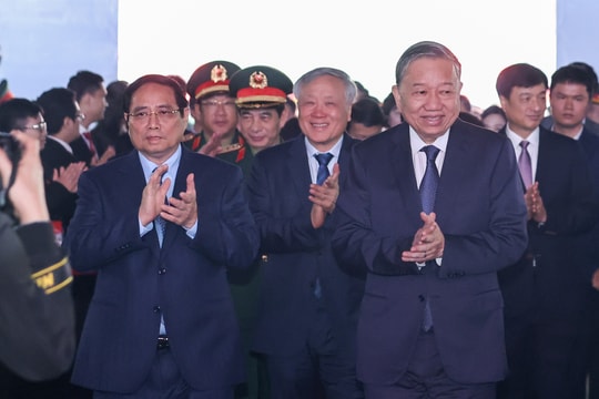 Tổng Bí thư, Thủ tướng Chính phủ dự lễ khởi công nhà máy chế tạo chip bán dẫn đầu tiên tại Việt Nam