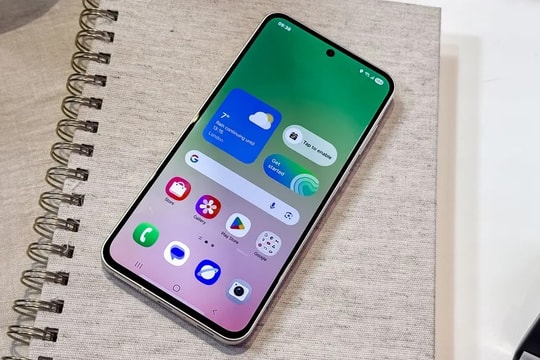 Smartphone Samsung tầm trung này là lựa chọn đáng tiền: Dưới 10 triệu, màn mượt, pin trâu, AI tiếng Việt quá tiện