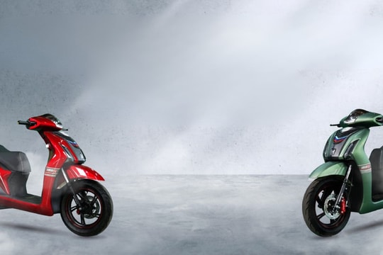 Ngỡ ngàng với xe điện "tựa Honda SH": Động cơ 4.200W, pin 150 km, tốc độ tối đa 70 km/h, giá bán "vừa túi"