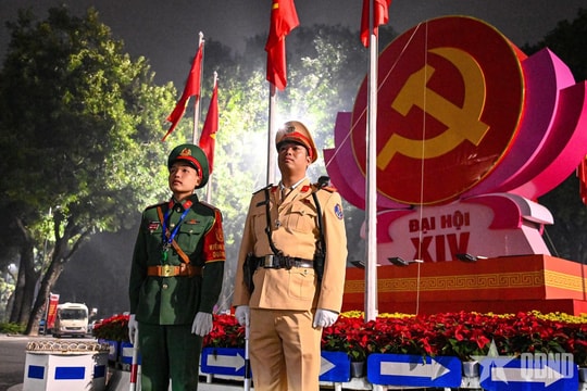 Giao thông thông suốt, an ninh trật tự được giữ vững phục vụ Đại hội XIV