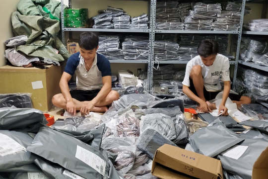 Từ 2026, bán hàng online trên Shopee, Tiktokshop... phải nộp thuế như thế nào?