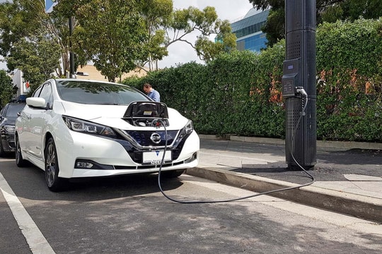 Xe điện bước vào giai đoạn mới khi pin LFP chiếm hơn một nửa thị trường