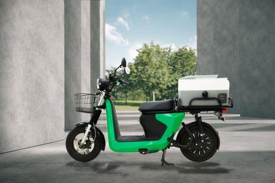 Mẫu xe điện "sinh ra" dành cho shipper Việt: Đi xa 150km, hết pin không cần sạc, giá chưa tới 30 triệu