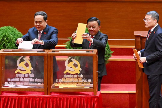 Ban Chấp hành Trung ương Đảng khóa XIV tiến hành Hội nghị lần thứ nhất