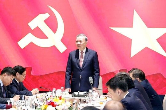 Ưu tiên cao độ cho ngoại giao kinh tế, ngoại giao khoa học – công nghệ