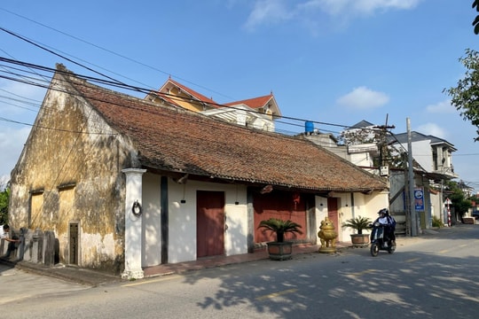 Giữa vùng quê, Hải Phòng lưu giữ một ngôi đình cổ với lớp trầm tích lịch sử đặc biệt