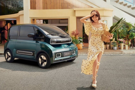 Xe điện mini gây chú ý phân khúc hơn 200 triệu: Thiết kế độc lạ, đi xa hơn 300km/lần sạc