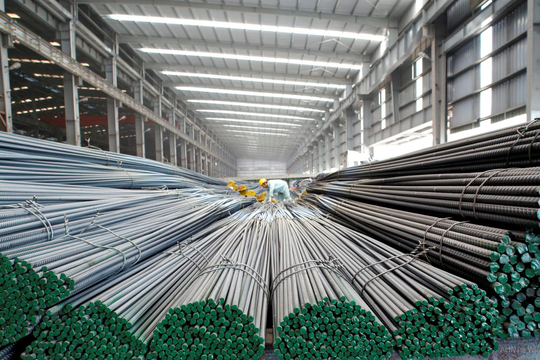 Hòa Phát (HPG) tiếp tục làm nên lịch sử, lợi nhuận năm cũng vượt kế hoạch đề ra
